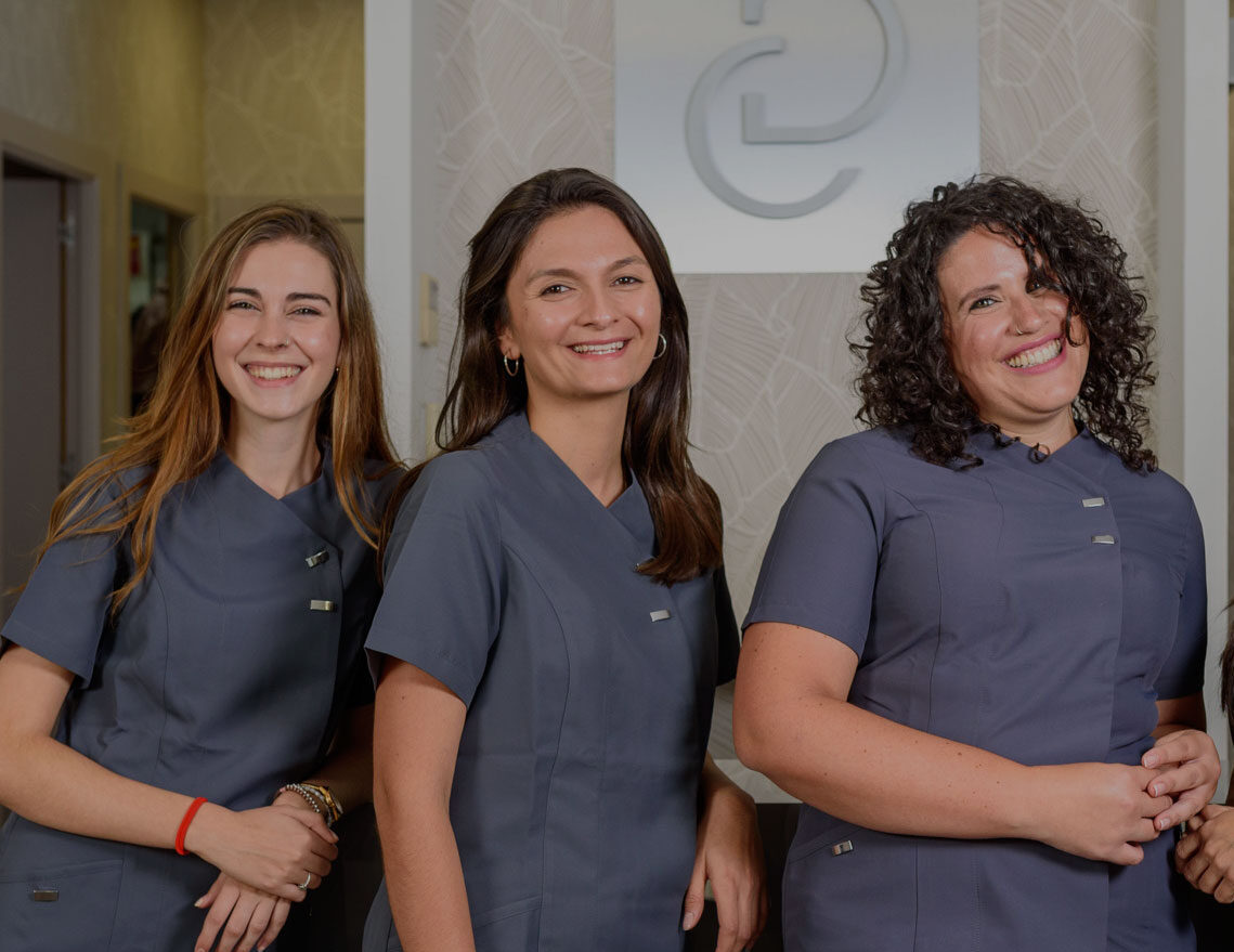 Equipo de profesionales de la clínica dental en Ocaña